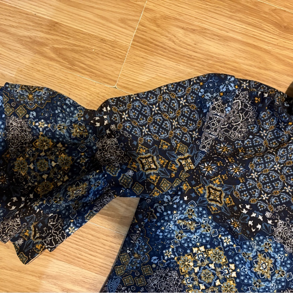 MICHAEL Michael Kors Blue and Black Geometric Blouse - Picture 2 of 4